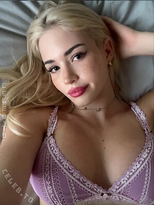 fabienne.0805 Nude Leaked Photo #382