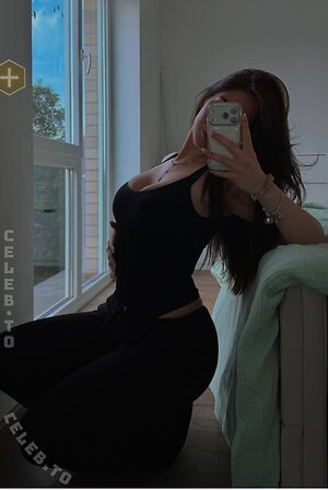 Faye.sxh Nude Leaked Photo #133
