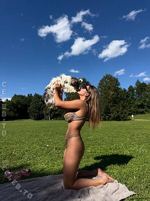 Felicia Fuchs Nude Leaked Photo #12