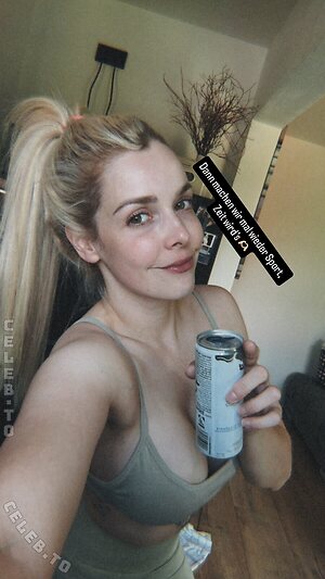 Feliz R. Nicole Nude Leaked Photo #59