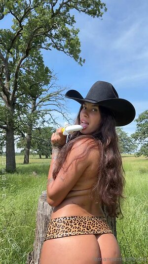 Fernanda Mota Farhat Nude Leaked Photo #91