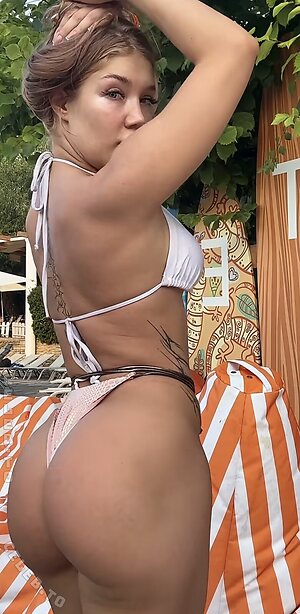 Fitness Samka Nude Leaked Photo #8