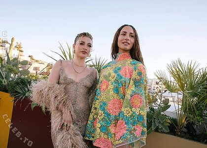 Florence Pugh photo