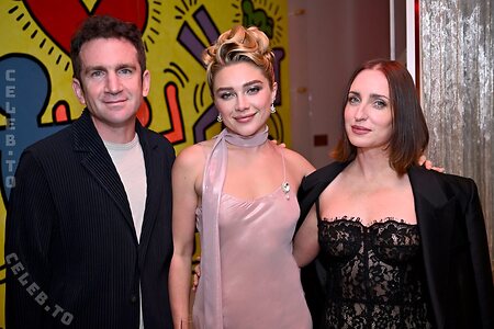 Florence Pugh Nude Leaked Photo #95
