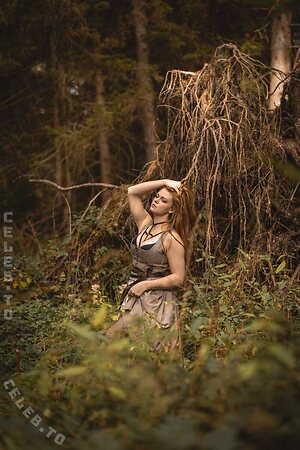 Foxydirndl Nude Leaked Photo #22