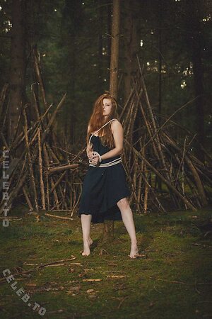 Foxydirndl photo