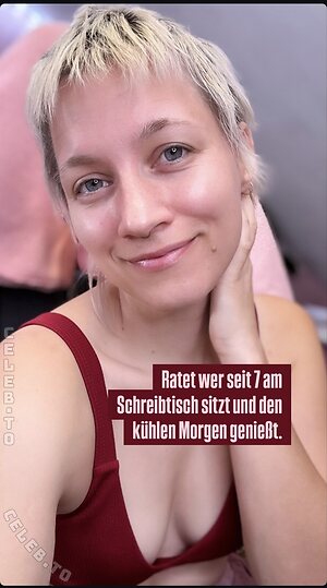Freiraumreh Nude Leaked Photo #2