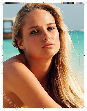 Genevieve Morton Nude Leaked Photo #246