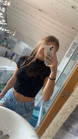 Gerade_freche_18 Nude Leaked Photo #3