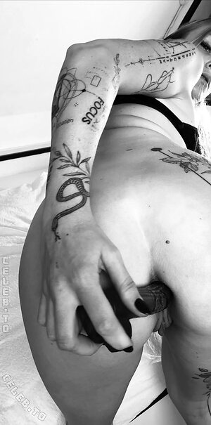 _GetOnMyDick_ Nude Leaked Photo #3