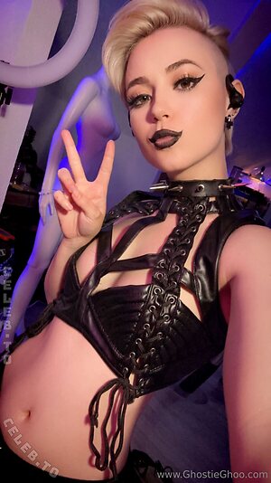 GhostieGoo Nude Leaked Photo #17