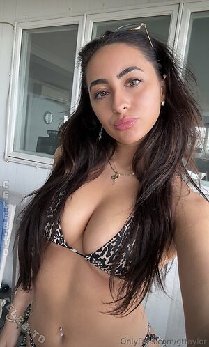 Giannattaylor Nude Leaked Photo #44