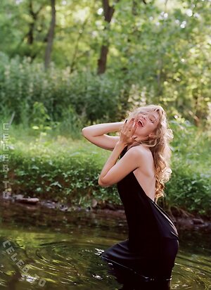 Gigi Hadid photo