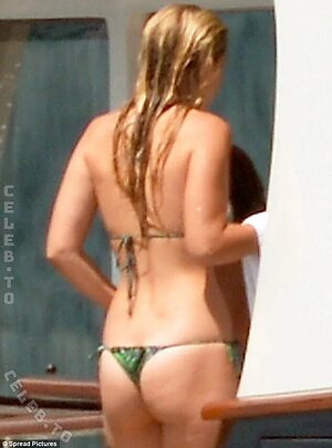 Gigi Hadid Nude Leaked Photo #316