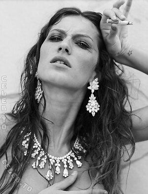 Gisele Bundchen photo