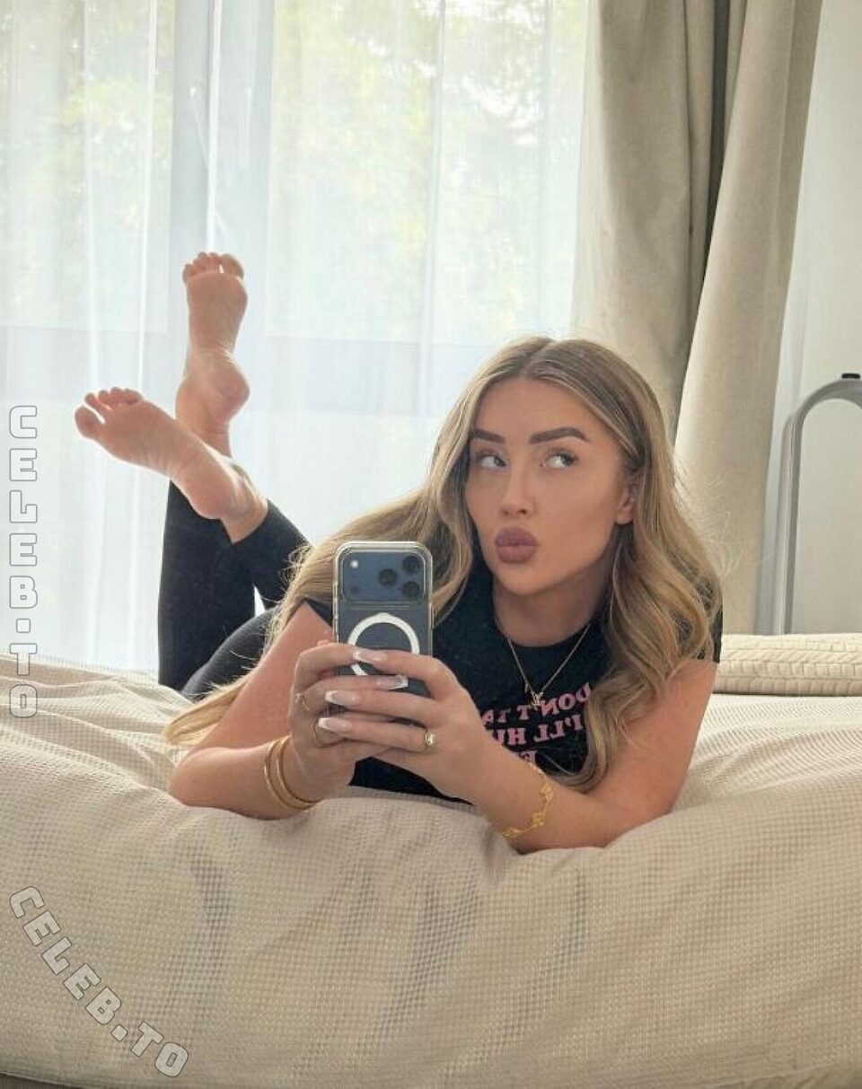 goddesshollyjones Nude Leaked Photos