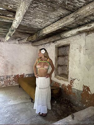 GreatMoonGirl Nude Leaked Photo #27
