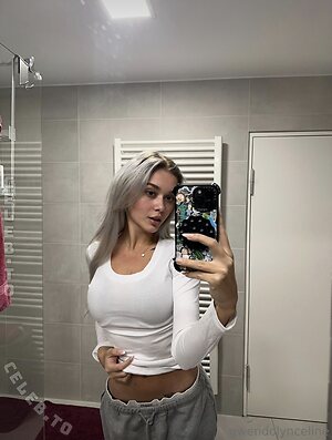 Gwendolynceline Nude Leaked Photo #298