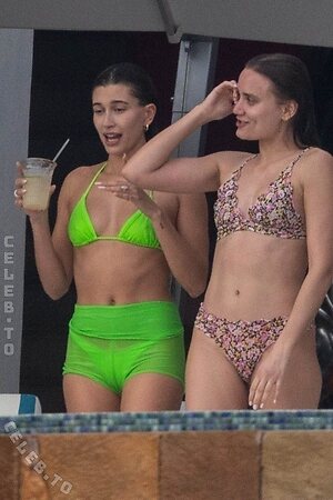 Hailey Bieber Nude Leaked Photo #110