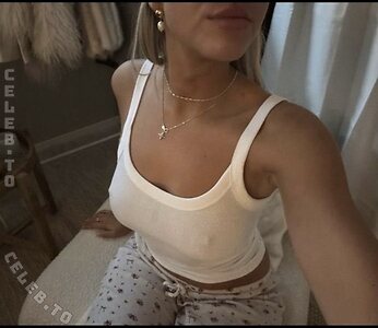 Hannah Bystrom Nude Leaked Photo #8