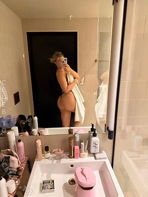 Hannah Bystrom Nude Leaked Photo #12