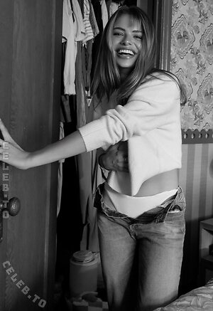 Hannah kepple Nude Photos