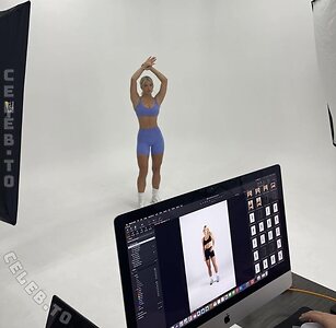 Hannah White Nude Leaked Photo #14