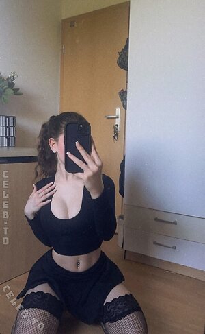 hannahluisienne Nude Leaked Photo #92