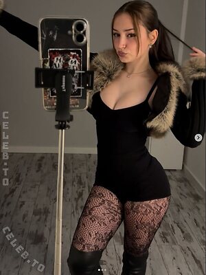 hannahluisienne Nude Leaked Photo #110
