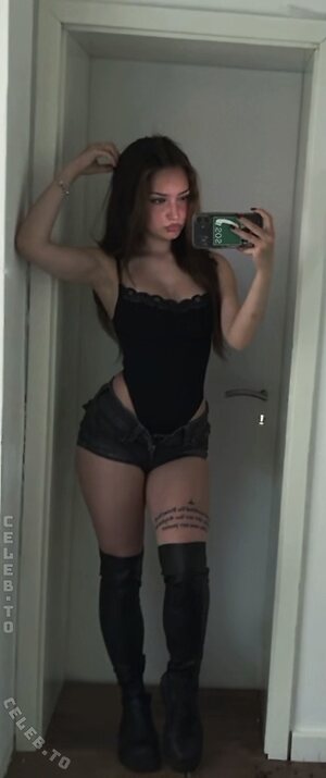 hannahluisienne Nude Leaked Photo #114