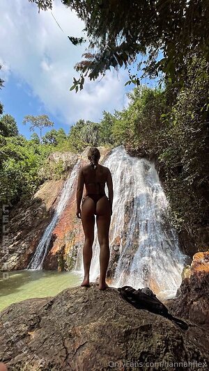 happyluna Nude Leaked Photo #44