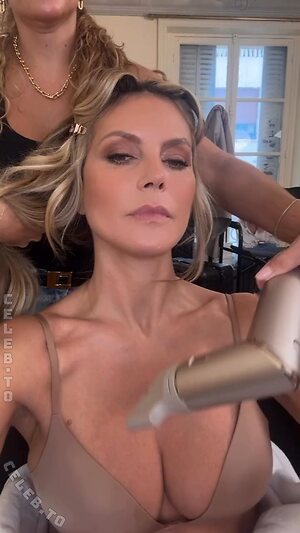 Heidi Klum photo