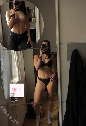 Hnnhofficial Nude Leaked Photo #12