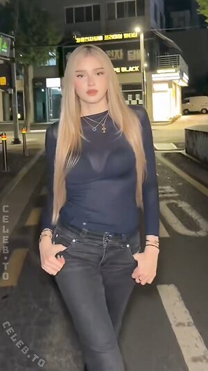 HoneyPuu Nude Leaked Photo #77