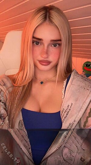 HoneyPuu Nude Leaked Photo #82