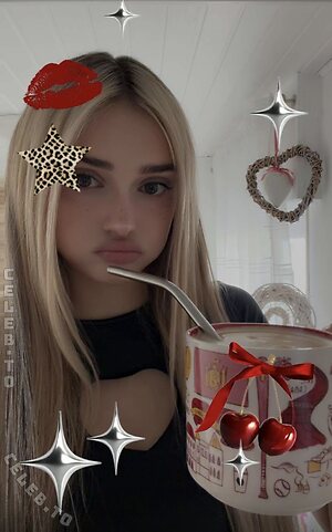 HoneyPuu Nude Leaked Photo #87