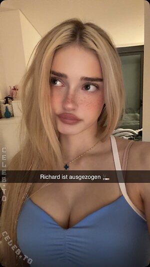HoneyPuu Nude Leaked Photo #98