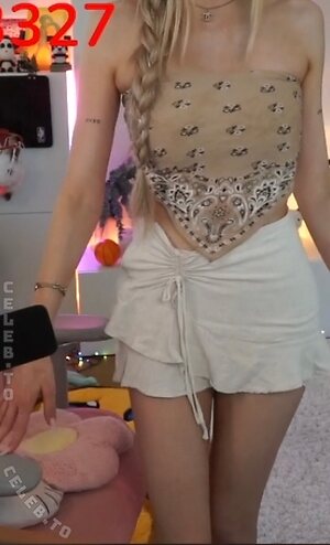 HoneyPuu Nude Leaked Photo #123