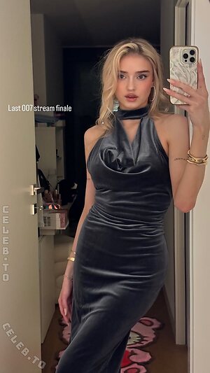 HoneyPuu Nude Leaked Photo #138