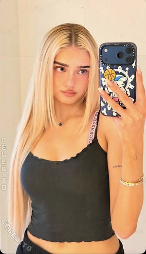 HoneyPuu Nude Leaked Photo #199