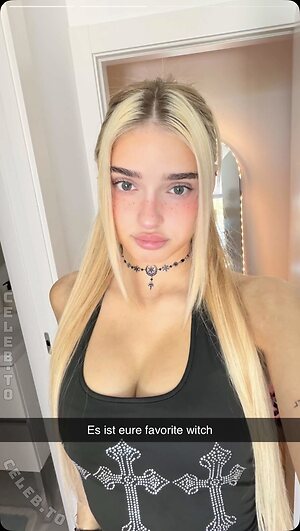 HoneyPuu photo