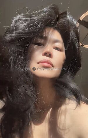 HotMomJane photo