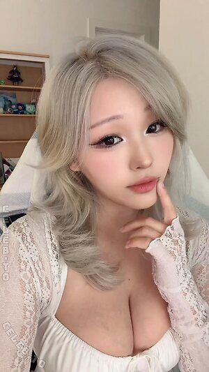 Hyoon Nude Leaked Photo #26