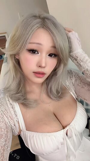 Hyoon Nude Leaked Photo #28