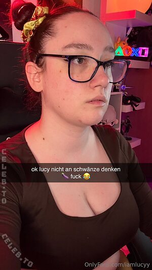 Iamlucyy Nude Leaked Photo #158