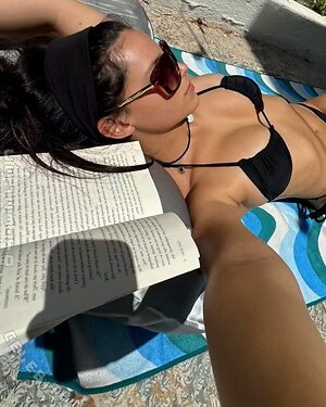Inde Navarrette Nude Leaked Photo #7