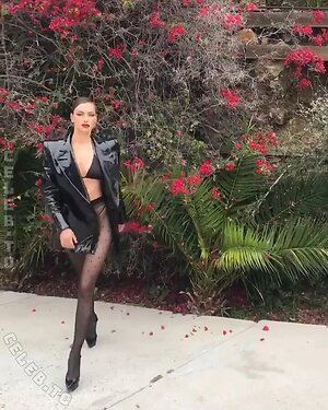 Irina Shayk Nude Leaked Photo #395