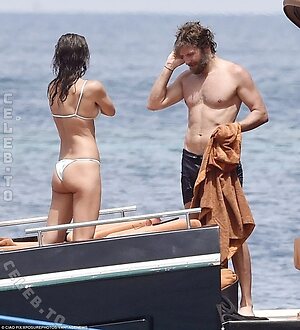 Irina Shayk photo