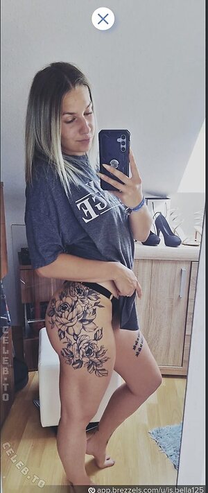 is.bella125 Nude Leaked Photo #60