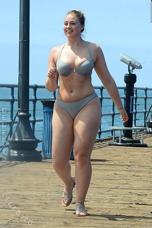 Iskra Lawrence Nude Leaked Photo #84